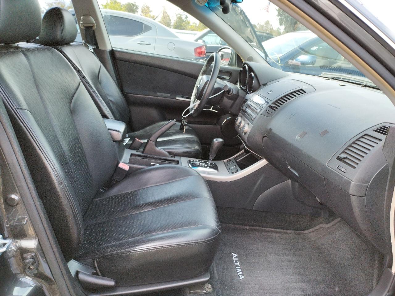 Photo 5 from auction – 2005 NISSAN ALTIMA S with VIN 1N4AL11D25C109266