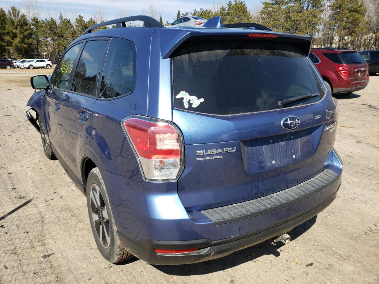 Photo 3 from auction – 2017 SUBARU FORESTER 2 with VIN JF2SJAEC1HH467375