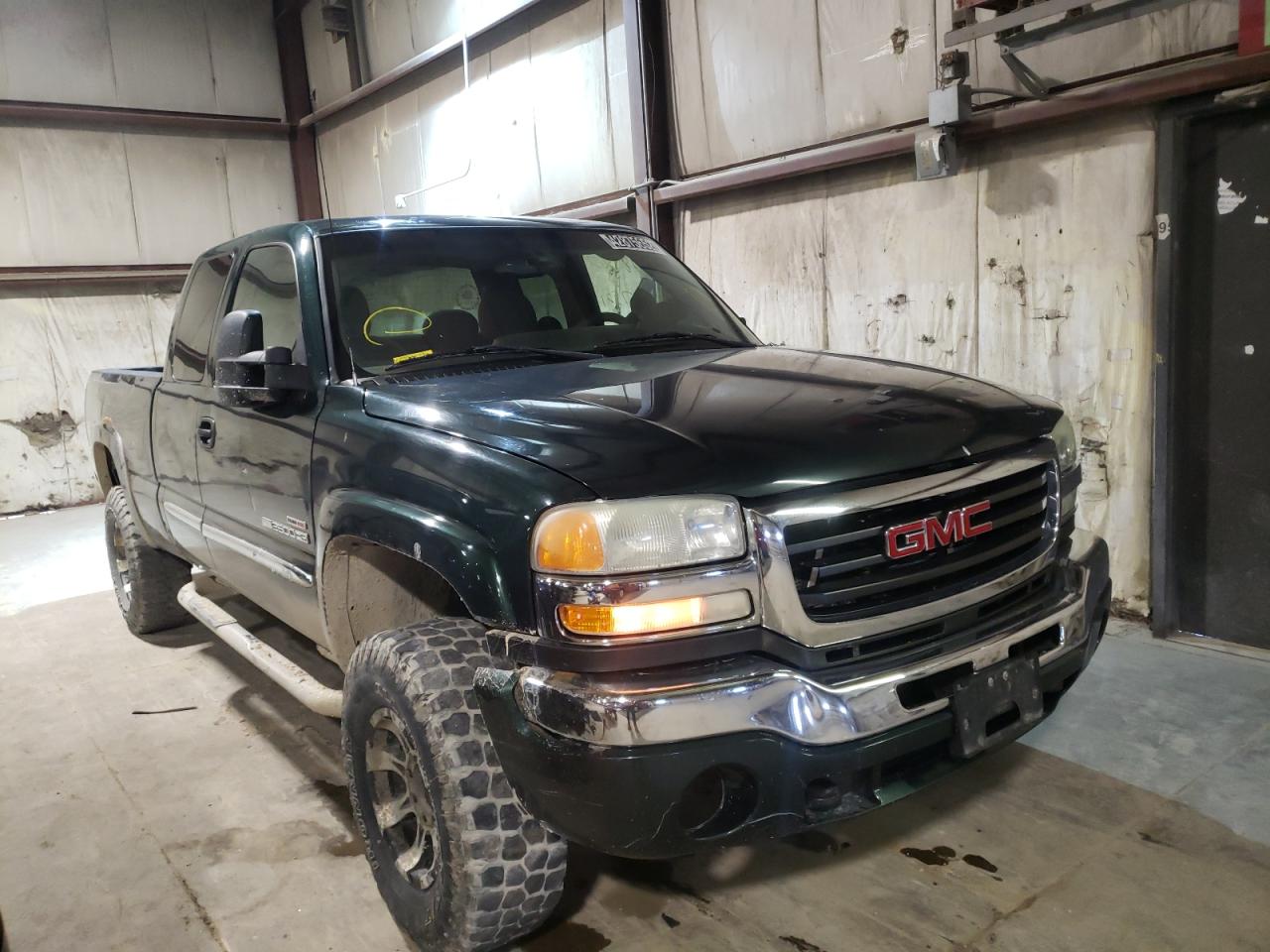 GMC SIERRA K25 2004 with VIN 1GTHK29254E351704 - Photo from auction