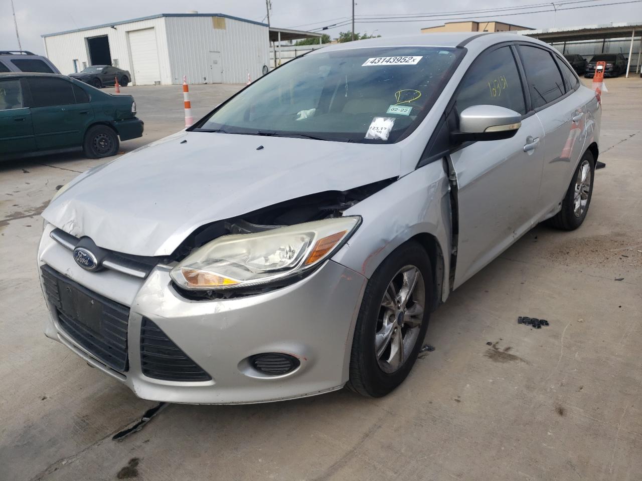 Photo 2 from auction – 2014 FORD FOCUS SE with VIN 1FADP3F28EL390140