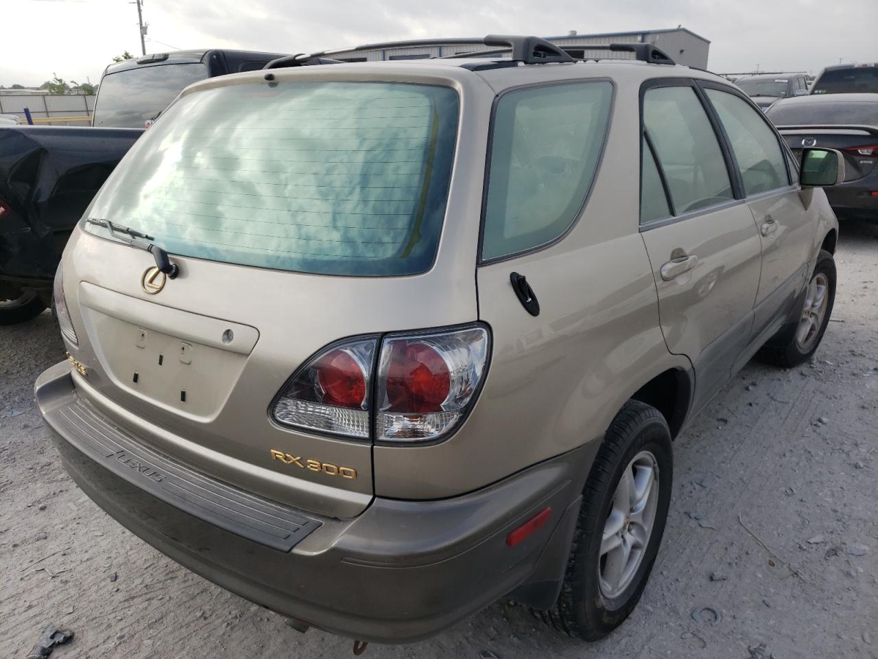 Photo 4 from auction – 2002 LEXUS RX with VIN JTJGF10U220121599
