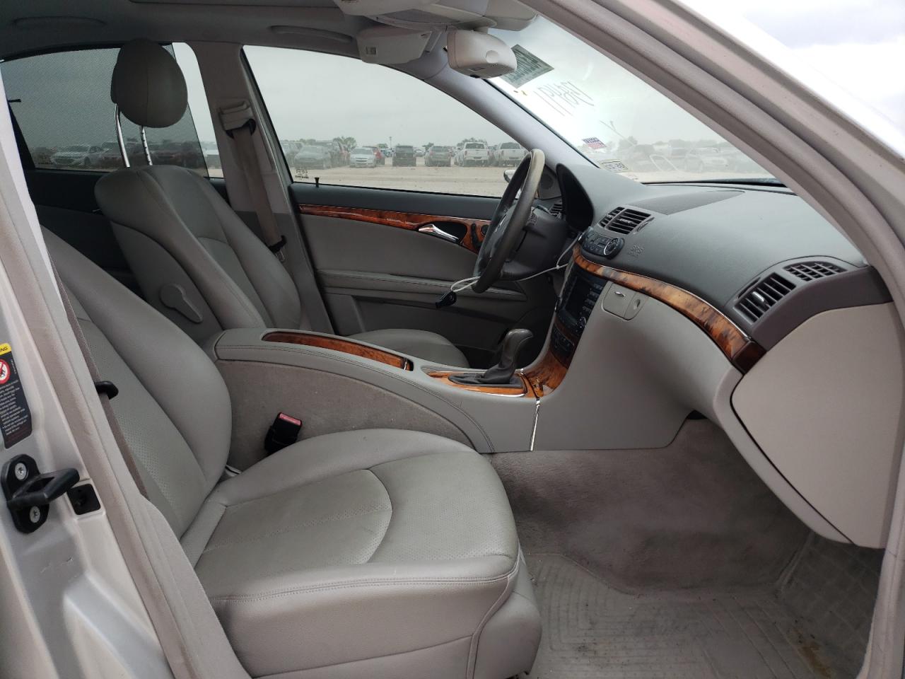 Photo 5 from auction – 2005 MERCEDES-BENZ E 320 4MAT with VIN WDBUF82J95X175249