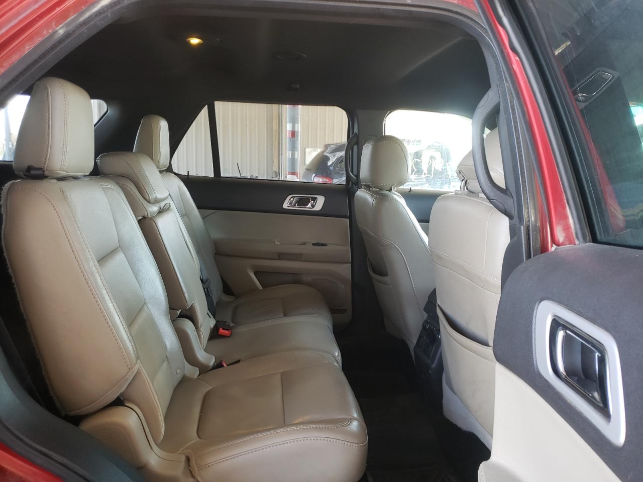 Photo 6 from auction – 2013 FORD EXPLORER L with VIN 1FM5K8F83DGC59182