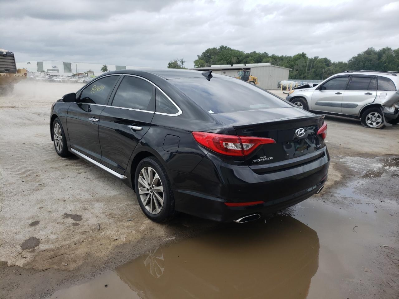 Photo 3 from auction – 2016 HYUNDAI SONATA SPO with VIN 5NPE34AF1GH371172