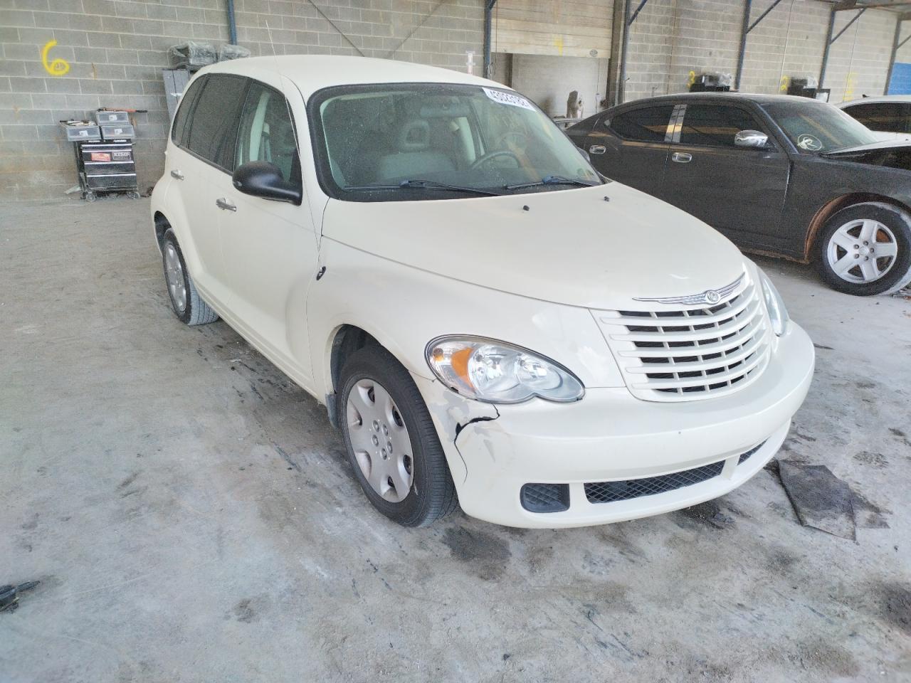 CHRYSLER PT CRUISER 2008 with VIN 3A8FY48B68T137743 - Photo from auction