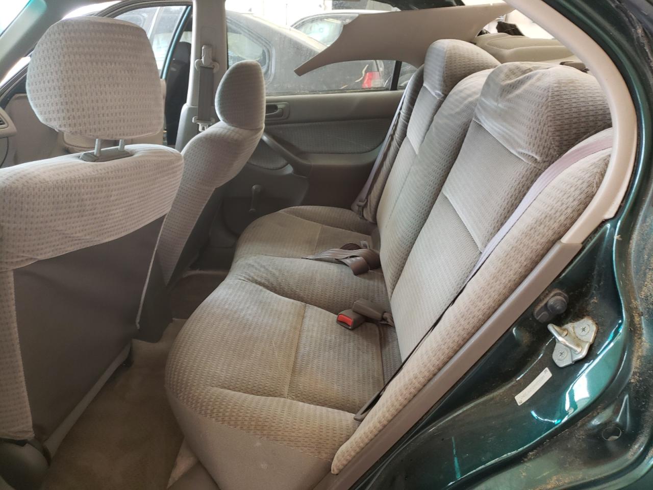 Photo 6 from auction – 2000 HONDA CIVIC BASE with VIN 2HGEJ6610YH555089