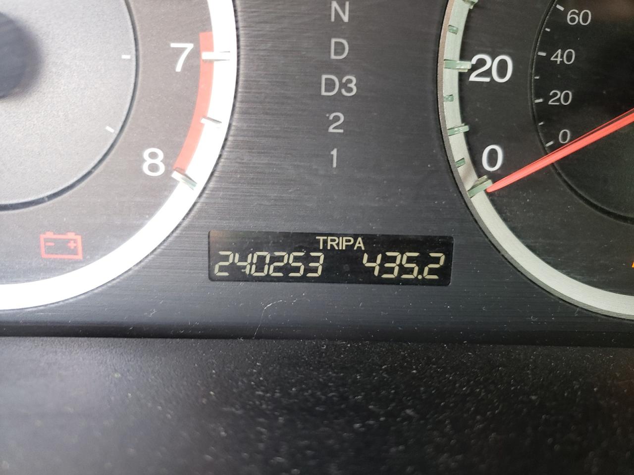 Photo 8 from auction – 2008 HONDA ACCORD LXP with VIN JHMCP26418C075068