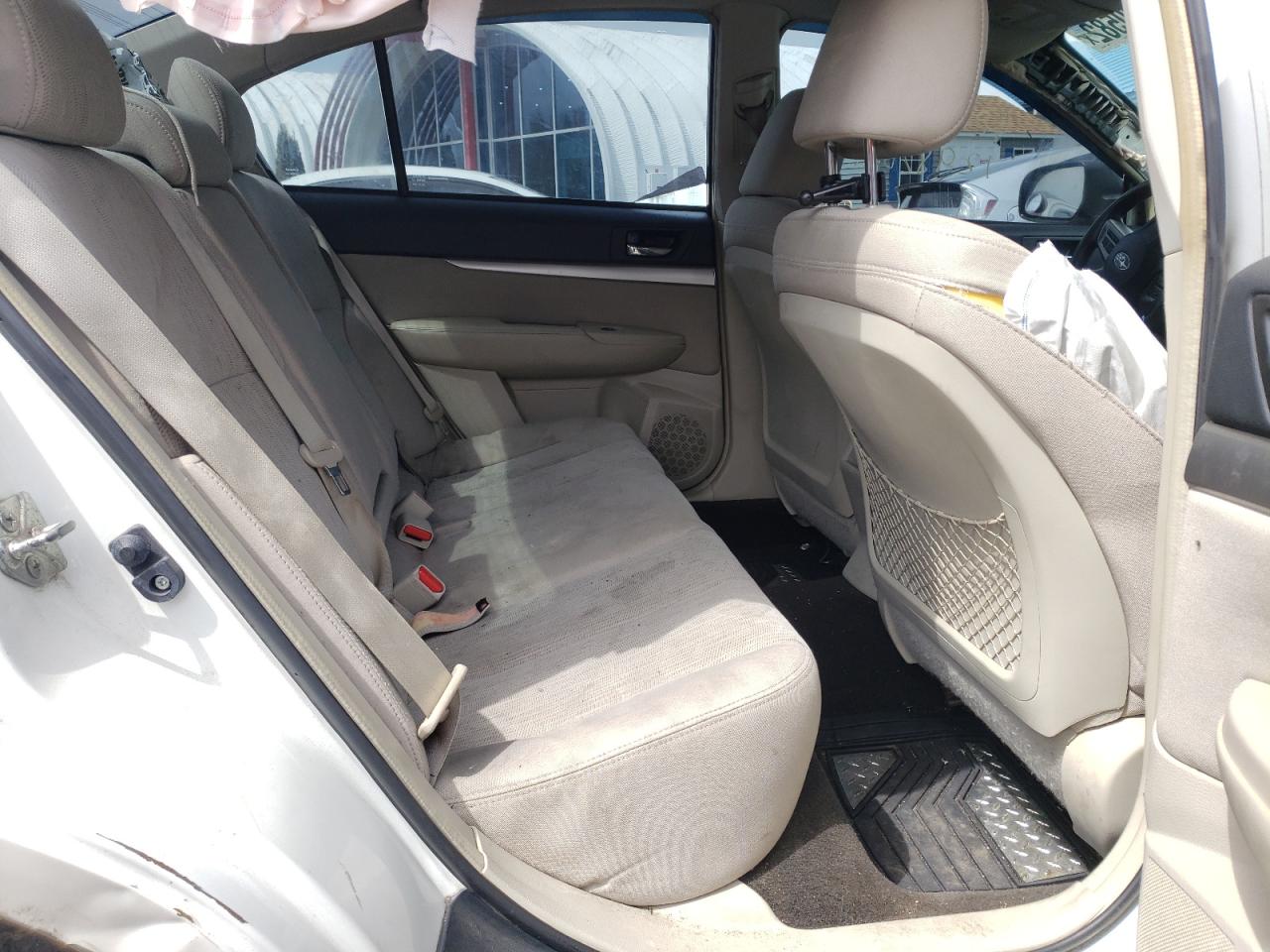 Photo 6 from auction – 2014 SUBARU LEGACY 2.5 with VIN 4S3BMBA62E3003225
