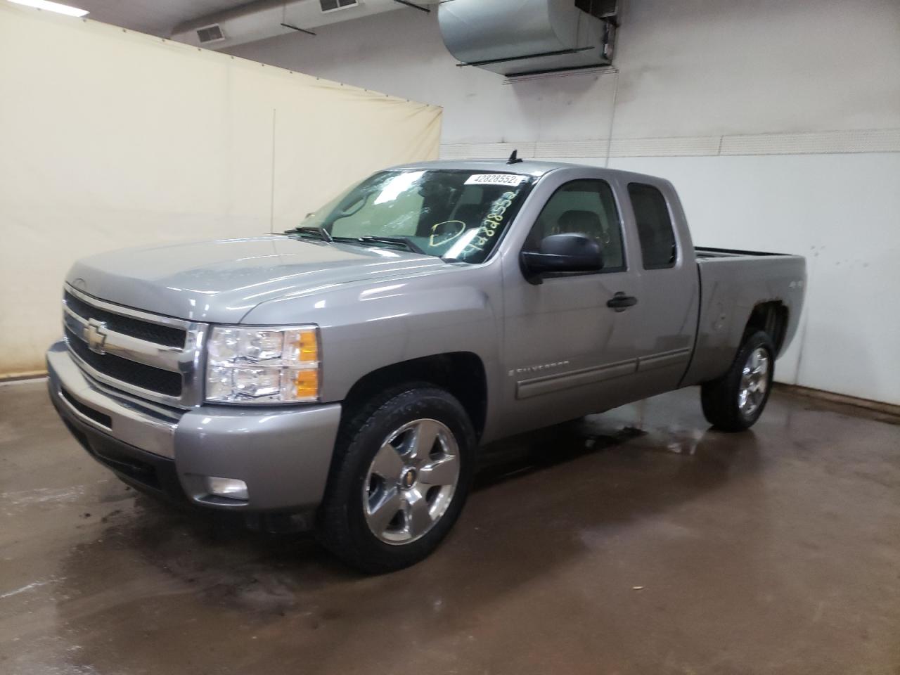 Photo 2 from auction – 2009 CHEVROLET 1500 SILVE with VIN 2GCEK290791114674