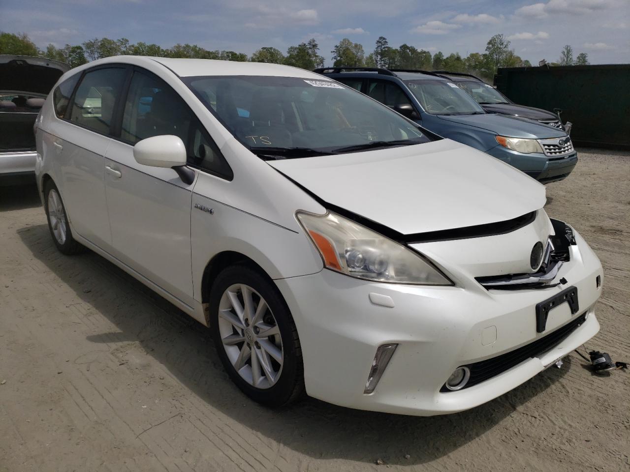 TOYOTA PRIUS V 2013 with VIN JTDZN3EU3D3283018 - Photo from auction