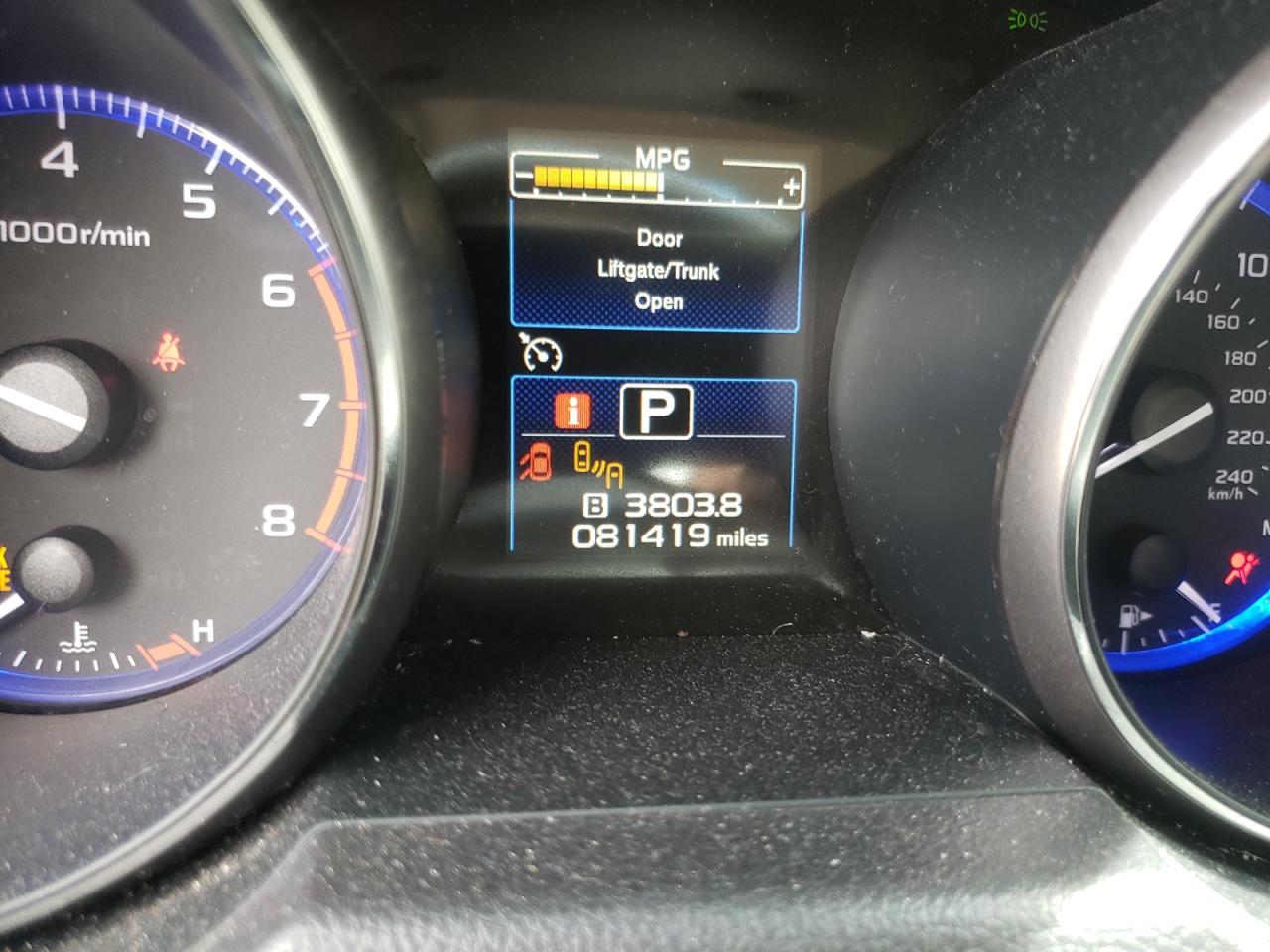 Foto 8 de la subasta – 2015 SUBARU LEGACY 2.5 con VIN 4S3BNBL67F3044610