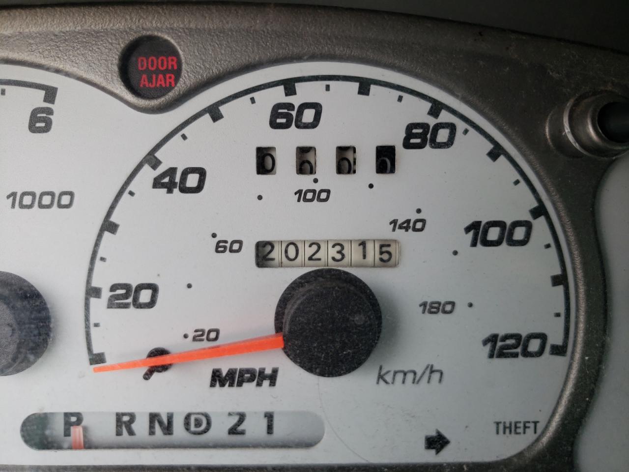 Photo 8 from auction – 2003 FORD EXPLORER S with VIN 1FMYU60E73UA64213
