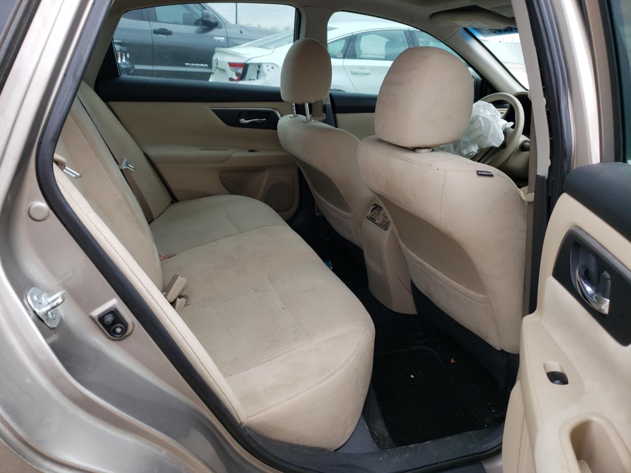Photo 6 from auction – 2015 NISSAN ALTIMA 2.5 with VIN 1N4AL3AP3FC225020