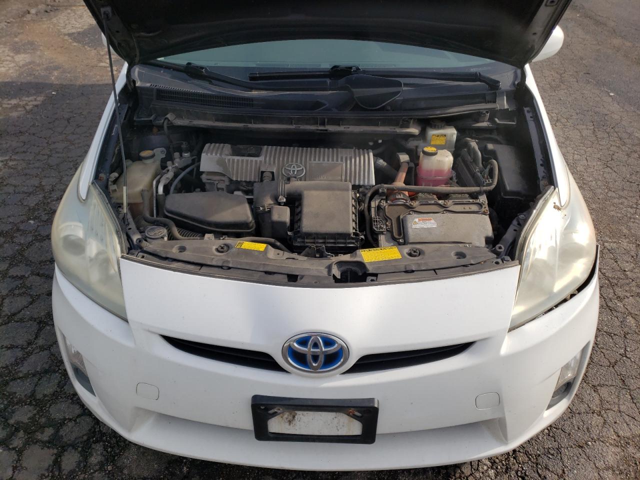 Photo 7 from auction – 2010 TOYOTA PRIUS with VIN JTDKN3DU3A1123568
