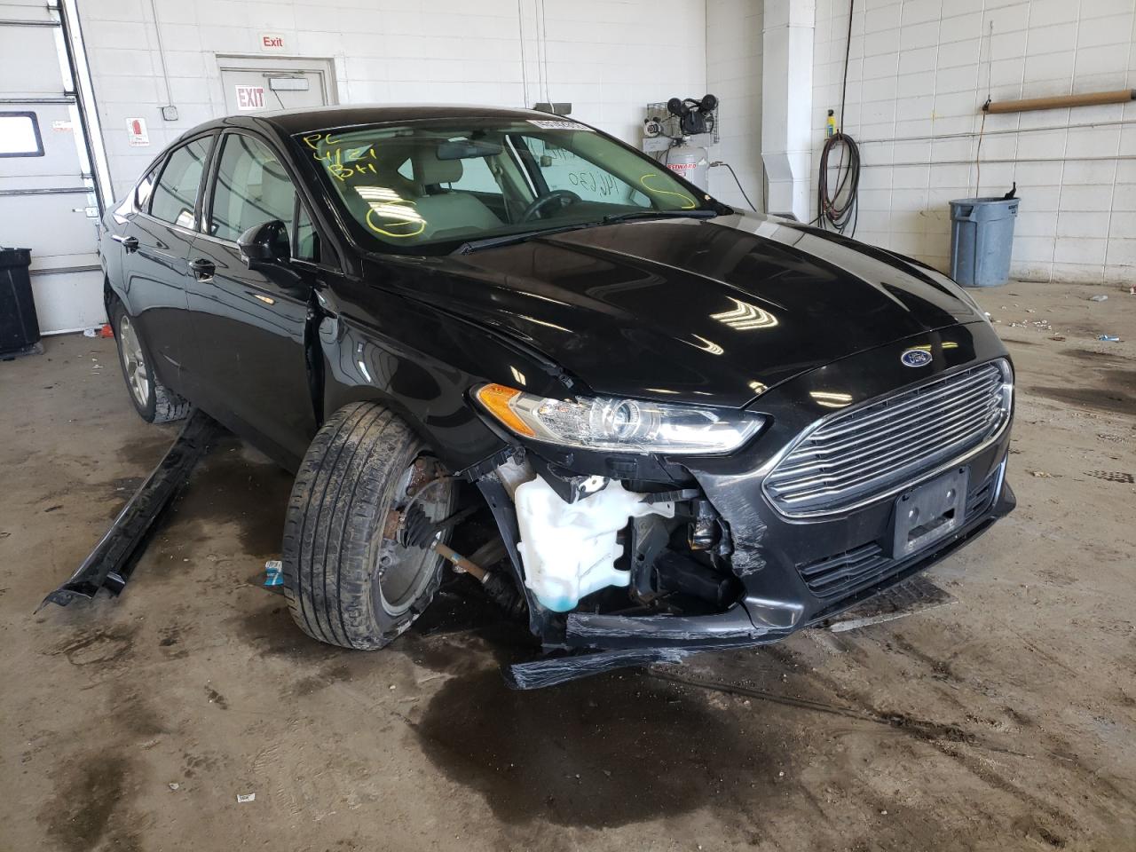 FORD FUSION SE 2013 with VIN 3FA6P0HR0DR305227 - Photo from auction
