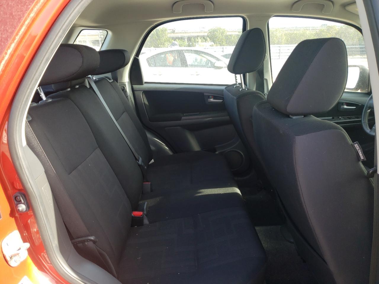 Photo 6 from auction – 2011 SUZUKI SX4 with VIN JS2YB5A32B6304326
