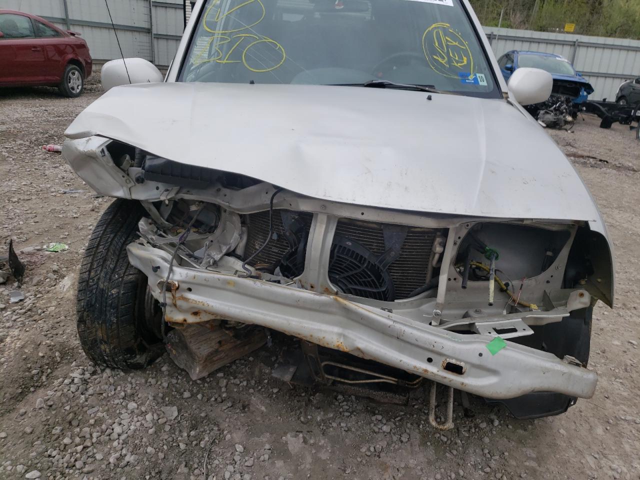 Photo 9 from auction – 2004 SUZUKI XL7 EX with VIN JS3TY92V944100343