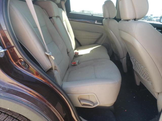 Photo 6 from auction – 2015 KIA SORENTO LX with VIN 5XYKTDA70FG644717