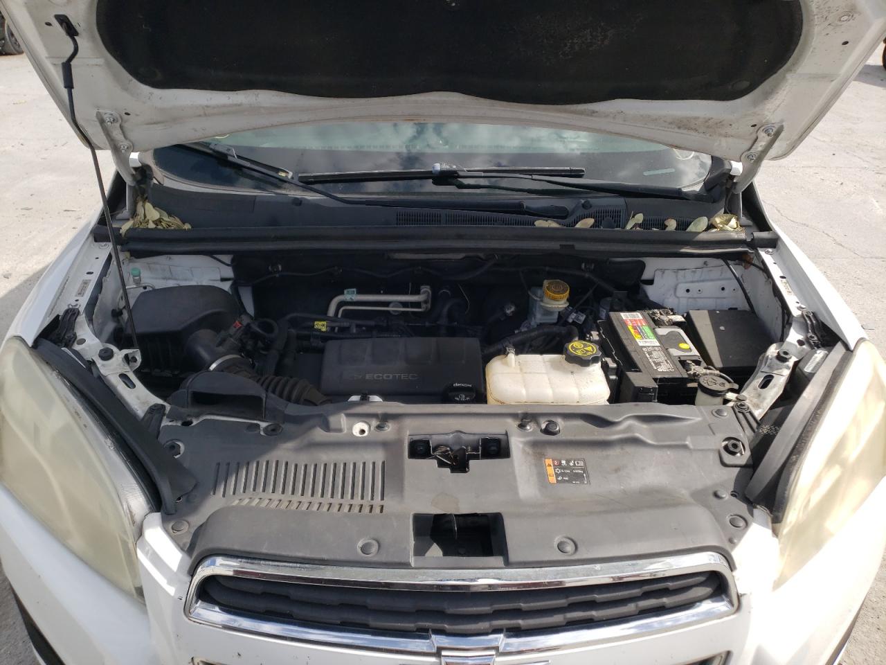 Photo 7 from auction – 2015 CHEVROLET TRAX LS with VIN 3GNCJKSB9FL256824