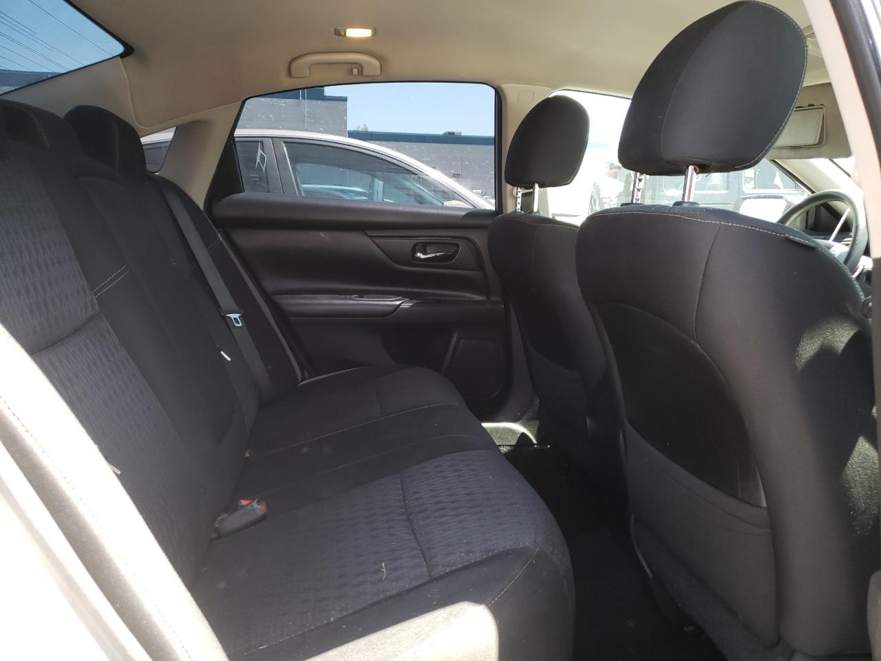 Photo 6 from auction – 2016 NISSAN ALTIMA 2.5 with VIN 1N4AL3AP9GC201337