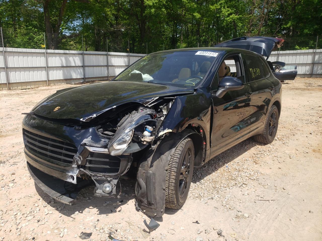 Photo 2 from auction – 2016 PORSCHE CAYENNE with VIN WP1AA2A22GKA15948