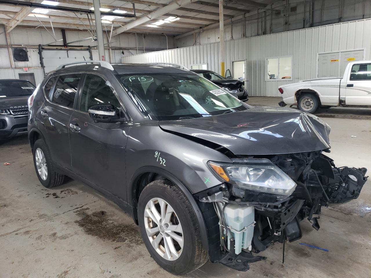 NISSAN ROGUE S 2014 with VIN 5N1AT2MV4EC833251 - Photo from auction