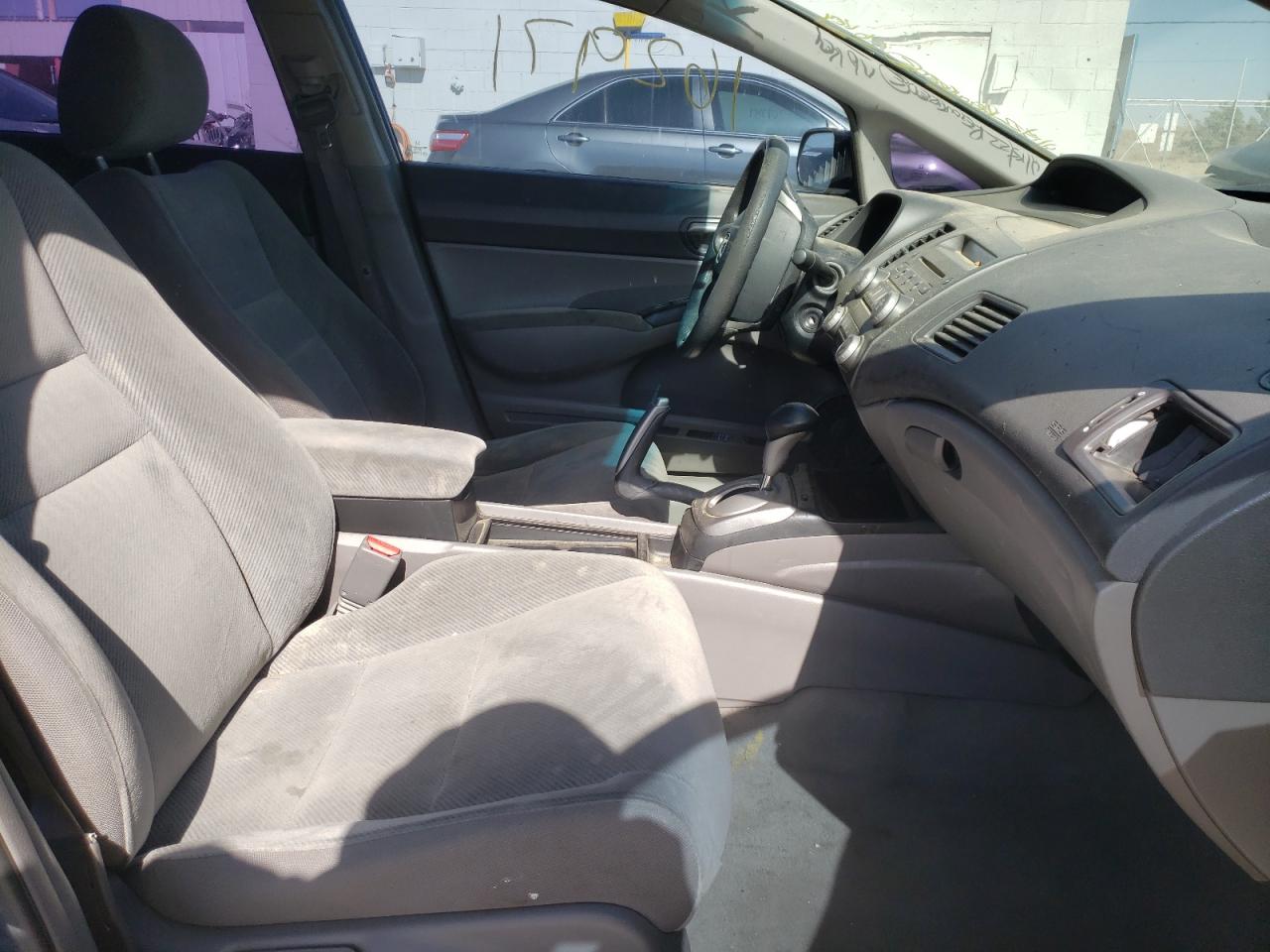 Photo 5 from auction – 2011 HONDA CIVIC LX with VIN 2HGFA1F58BH542298