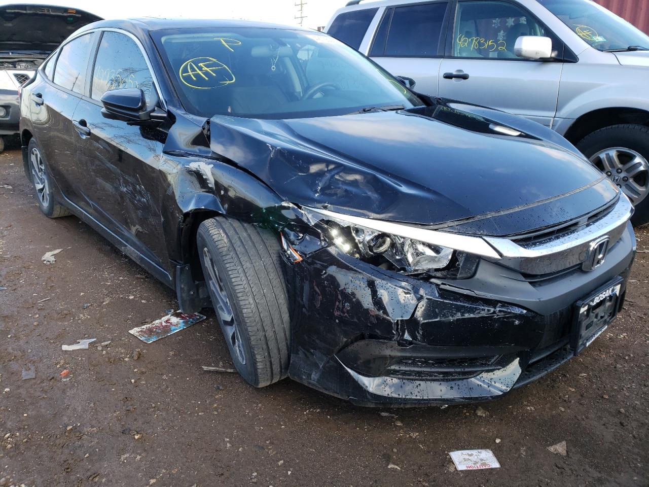 Photo 1 from auction – 2018 HONDA CIVIC EX with VIN 19XFC2F76JE032509