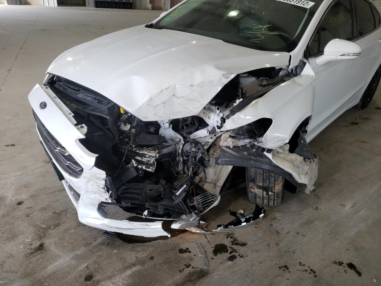 Photo 9 from auction – 2016 FORD FUSION SE with VIN 1FA6P0HD5G5135989