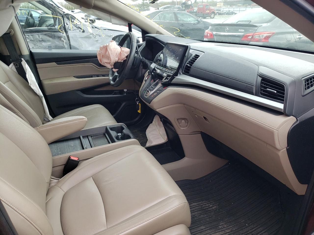 Photo 5 from auction – 2018 HONDA ODYSSEY EX with VIN 5FNRL6H74JB047053