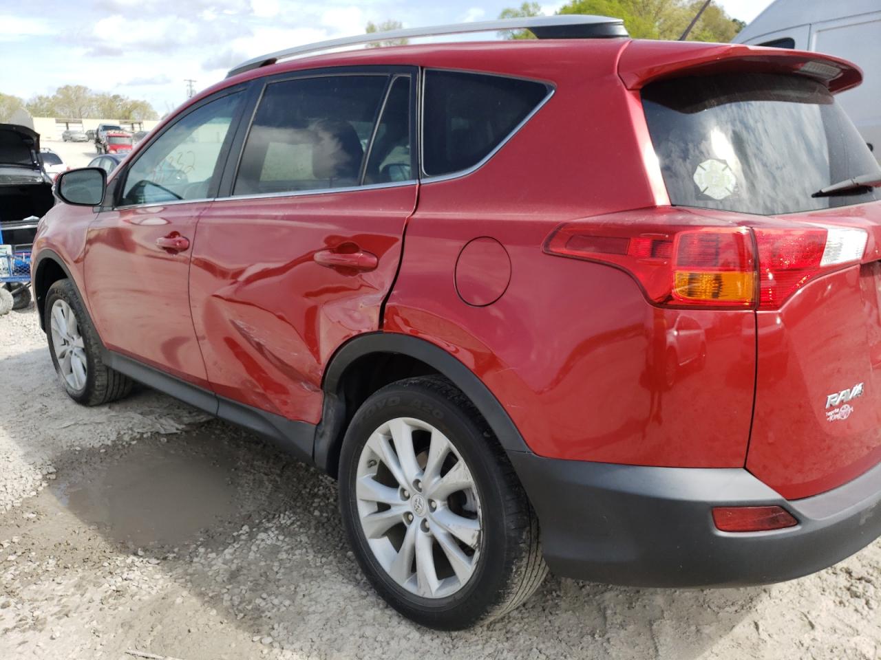 Photo 9 from auction – 2015 TOYOTA RAV4 LIMIT with VIN 2T3DFREV5FW356747