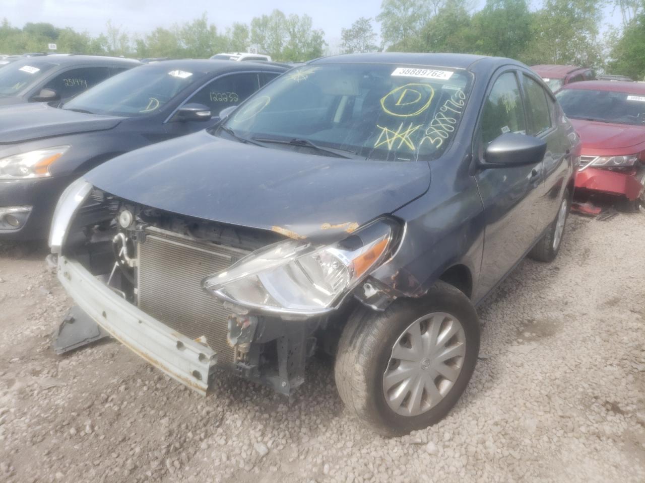 Photo 2 from auction – 2017 NISSAN VERSA S with VIN 3N1CN7AP0HL887152