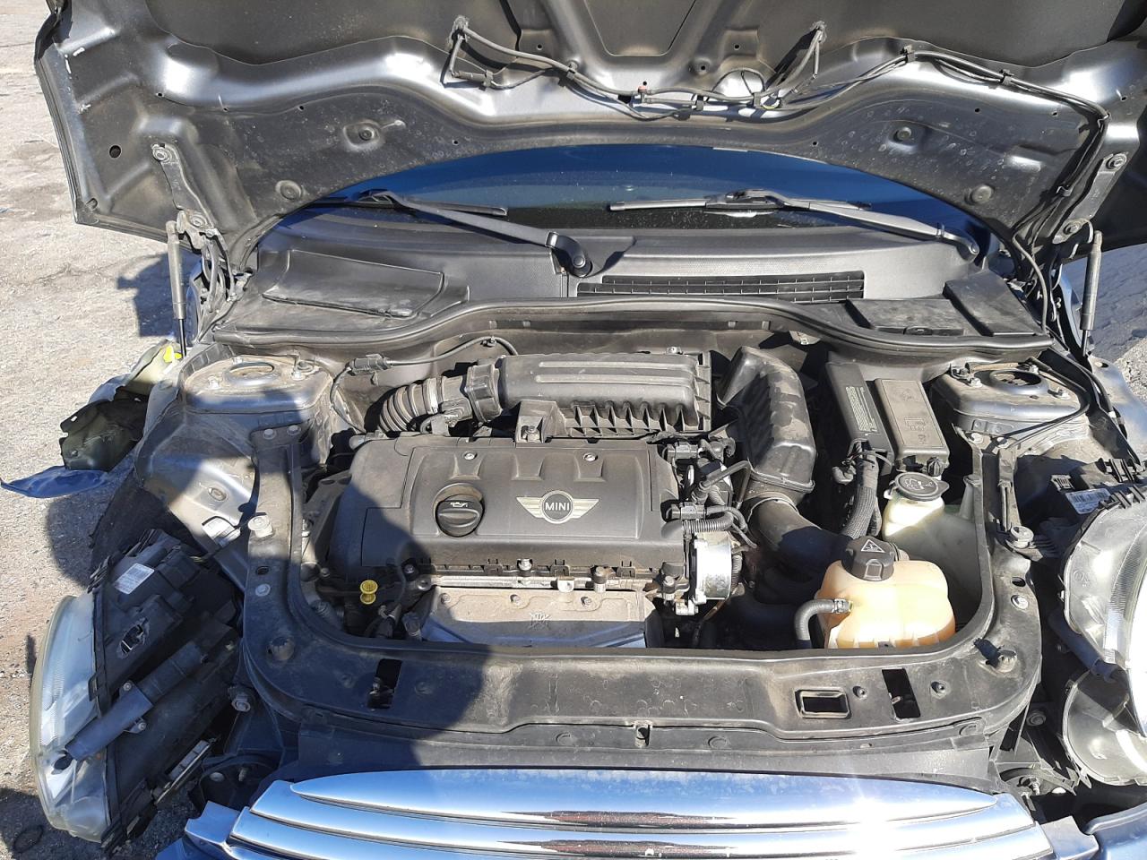 Photo 7 from auction – 2010 MINI COOPER with VIN WMWMF3C51ATZ63396
