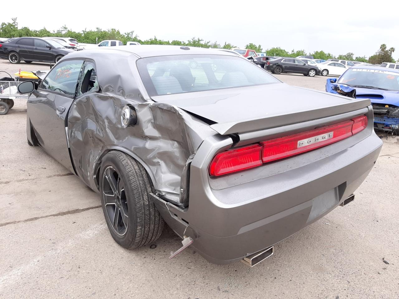 Photo 3 from auction – 2012 DODGE CHALLENGER with VIN 2C3CDYBT8CH233944