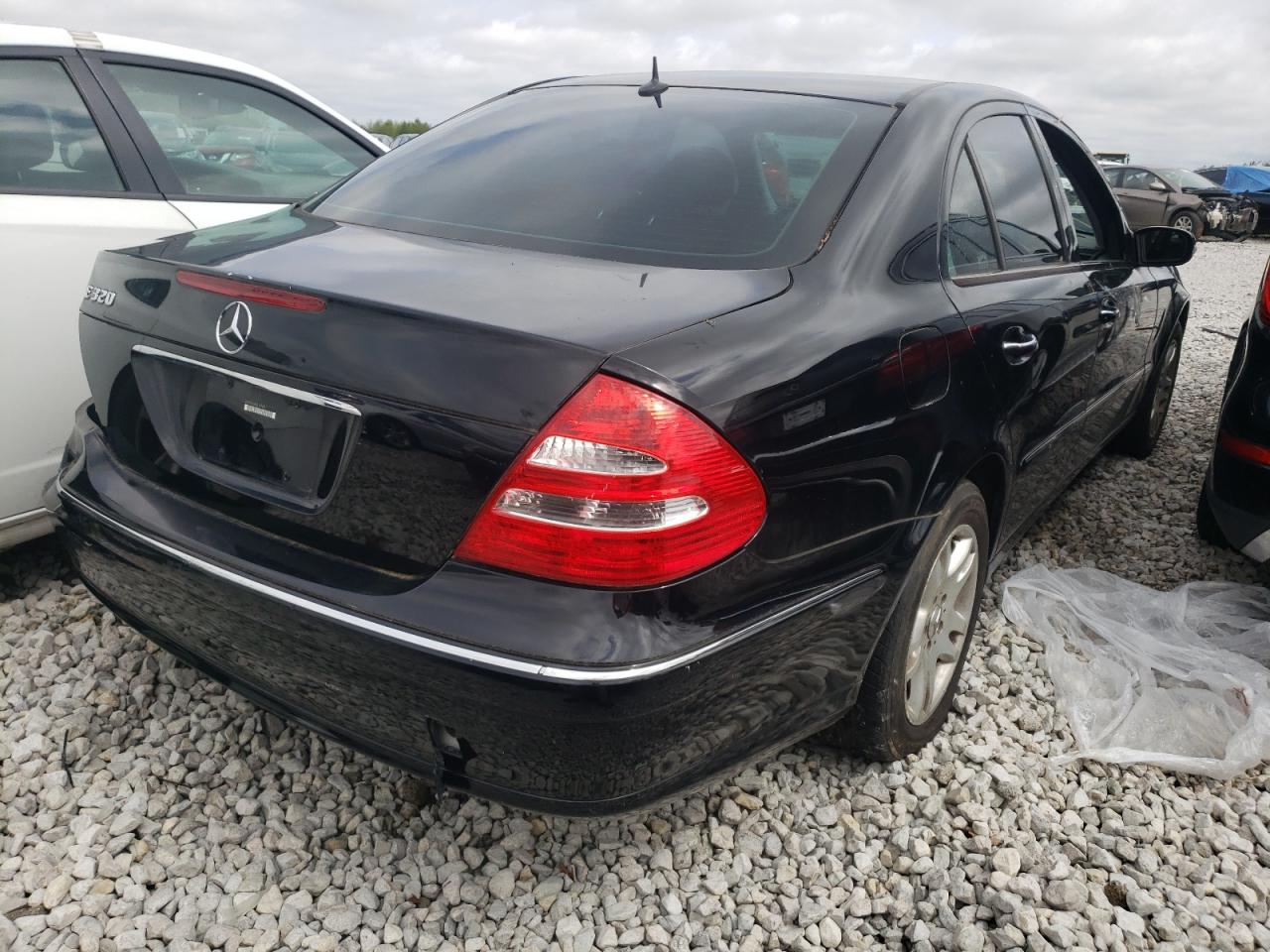 Photo 4 from auction – 2003 MERCEDES-BENZ E 320 with VIN WDBUF65J83A107461