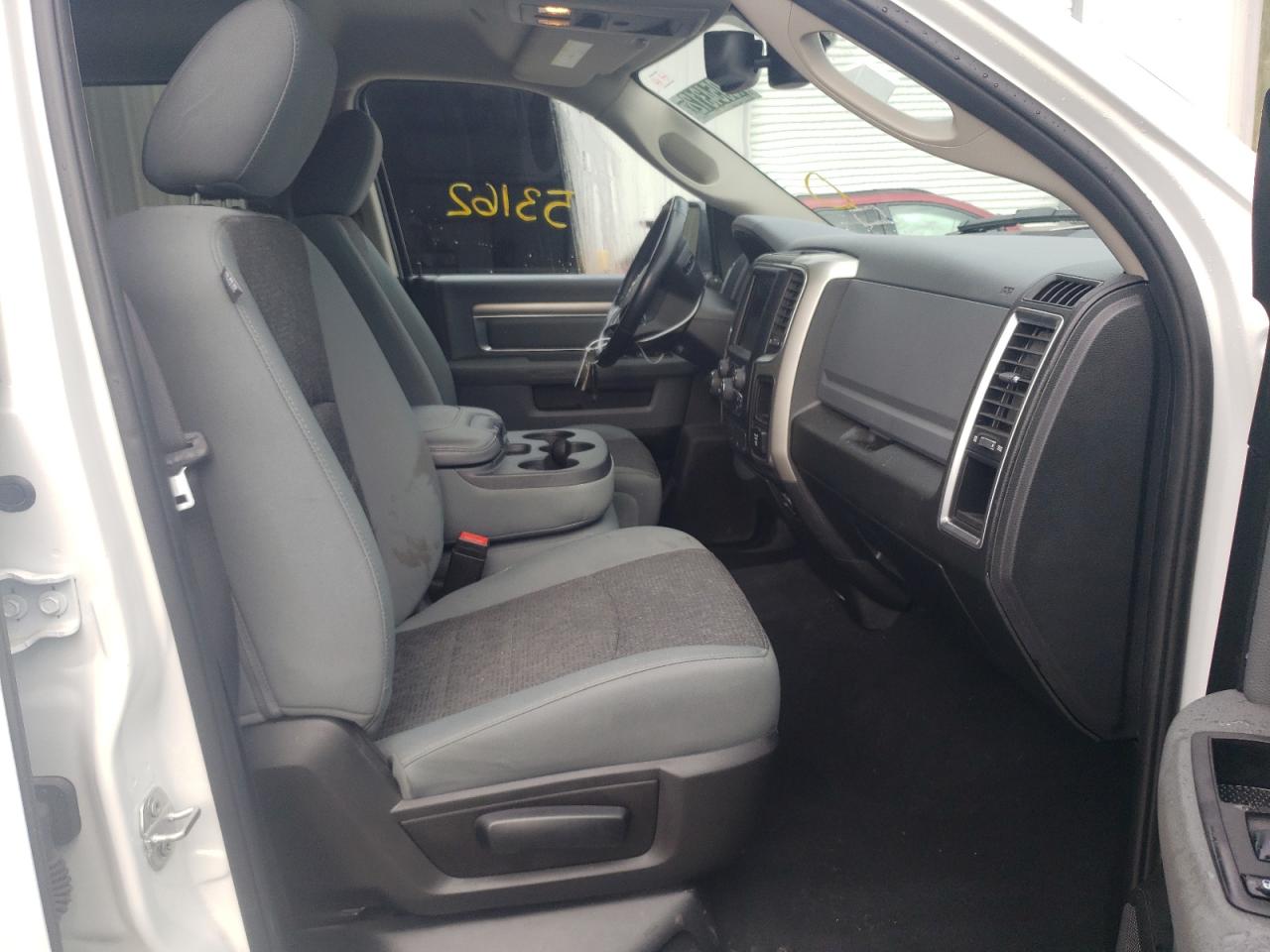 Photo 5 from auction – 2020 RAM 1500 CLASS with VIN 3C6RR7LT8LG152644