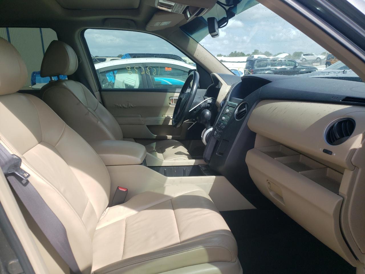 Photo 5 from auction – 2009 HONDA PILOT EXL with VIN 5FNYF48519B004002