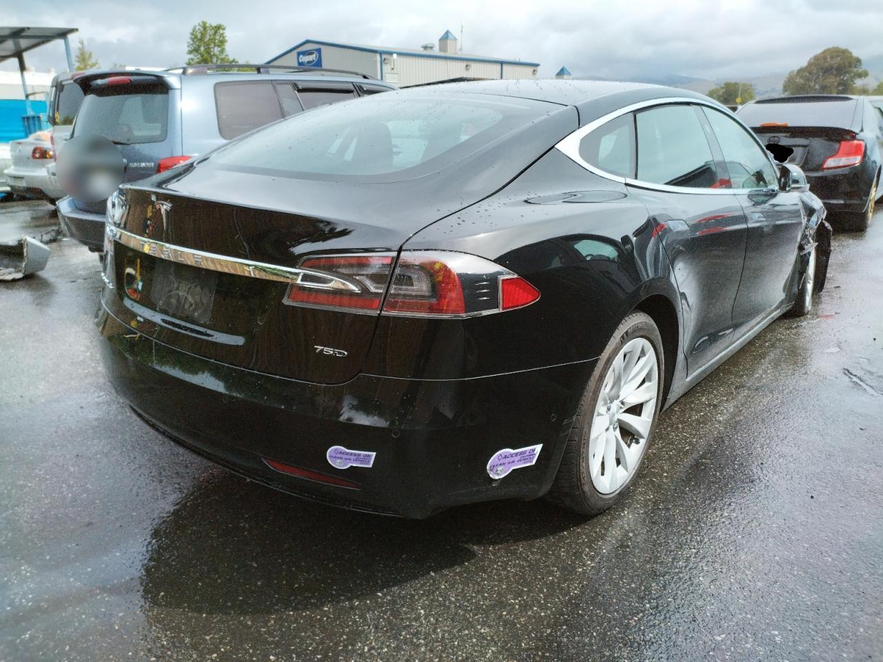 Photo 4 from auction – 2018 TESLA MODEL S with VIN 5YJSA1E22JF298818