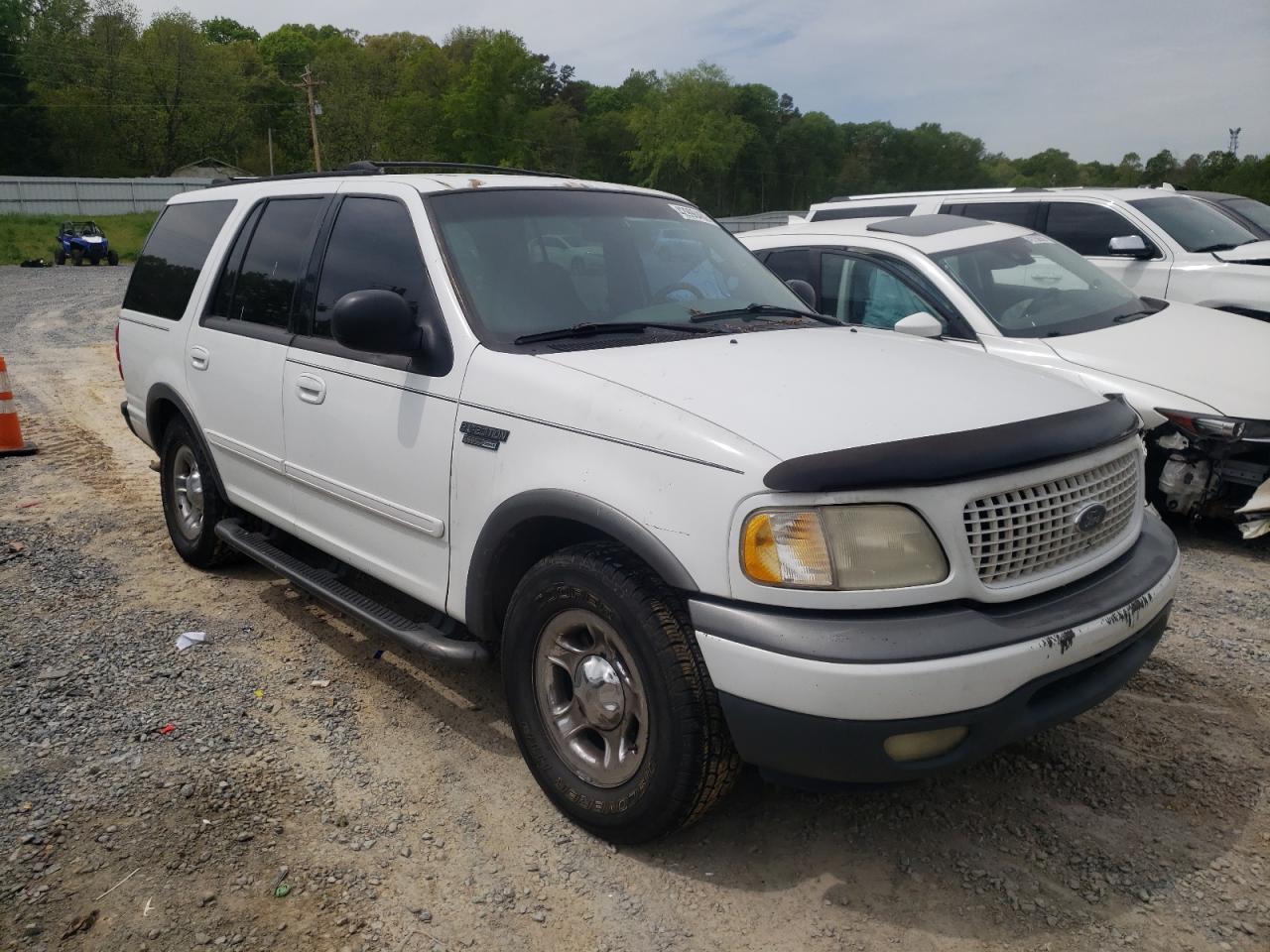 FORD EXPEDITION 2000 with VIN 1FMRU156XYLA42048 - Photo from auction