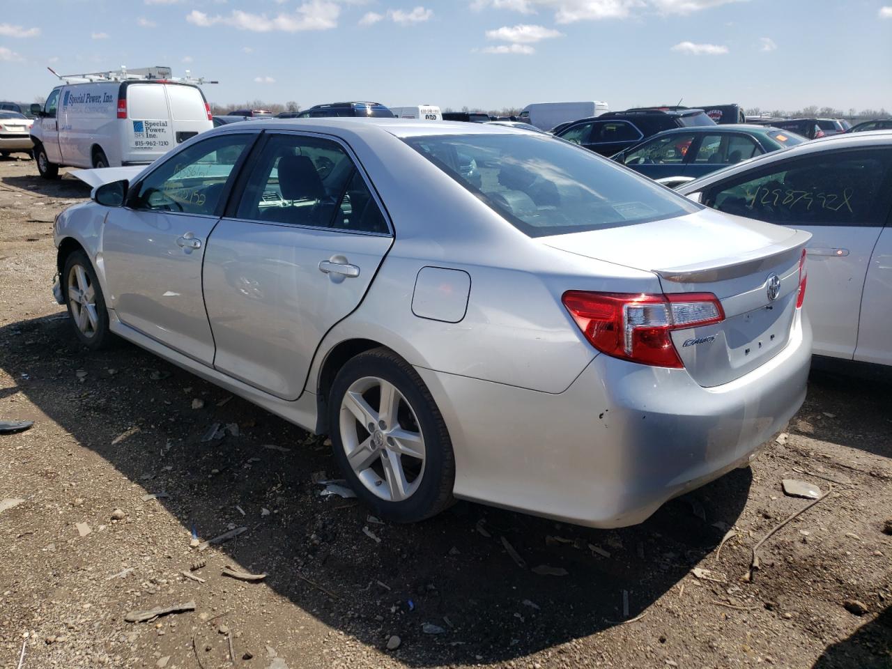 Photo 3 from auction – 2014 TOYOTA CAMRY L with VIN 4T1BF1FK4EU755217