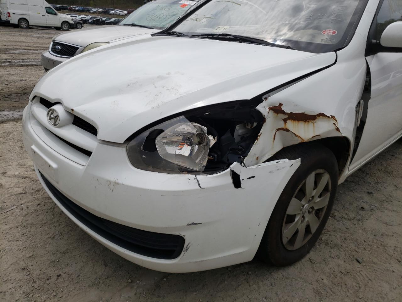 Photo 9 from auction – 2011 HYUNDAI ACCENT GL with VIN KMHCM3ACXBU199920