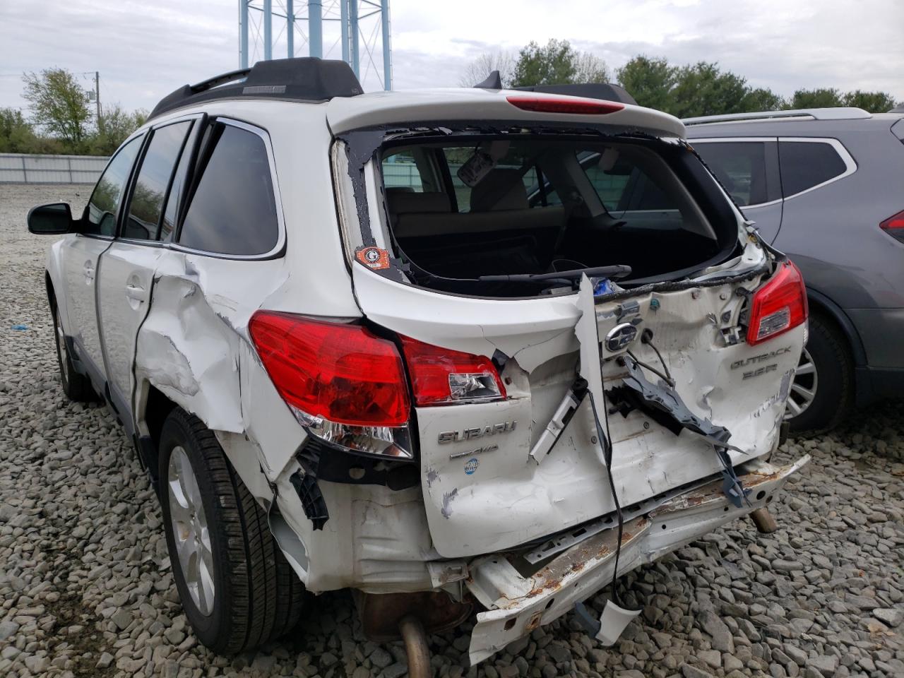 Photo 3 from auction – 2011 SUBARU OUTBACK 3. with VIN 4S4BRDJC6B2341517