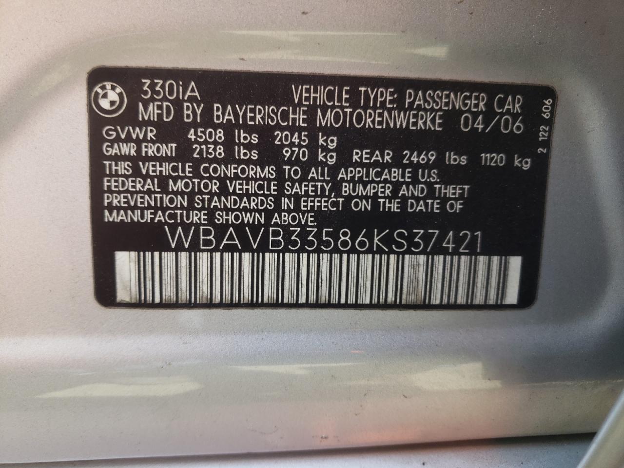 Photo 10 from auction – 2006 BMW 330 I with VIN WBAVB33586KS37421