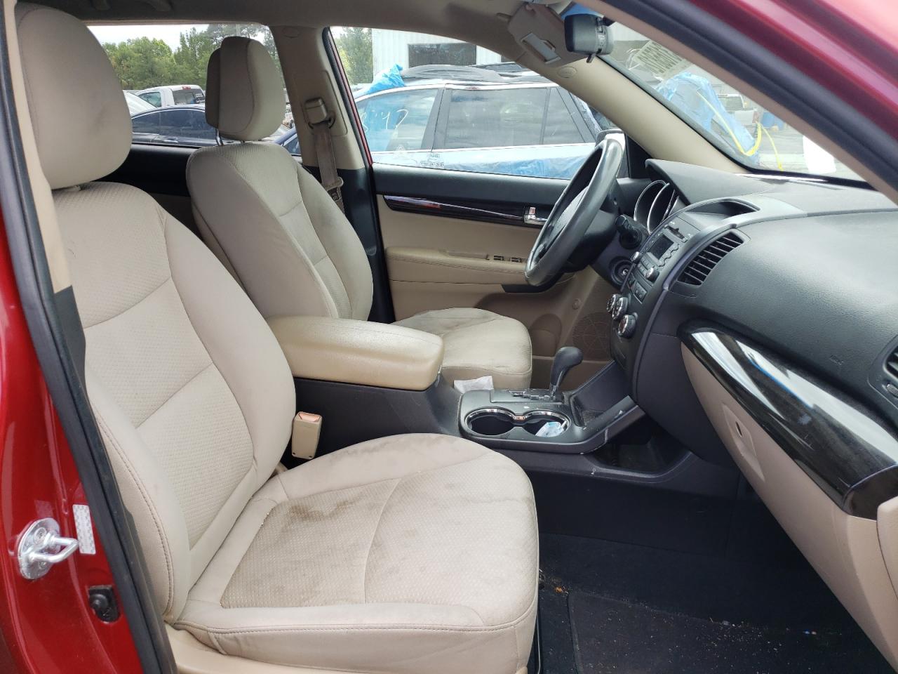 Photo 5 from auction – 2011 KIA SORENTO BA with VIN 5XYKT3A13BG039249