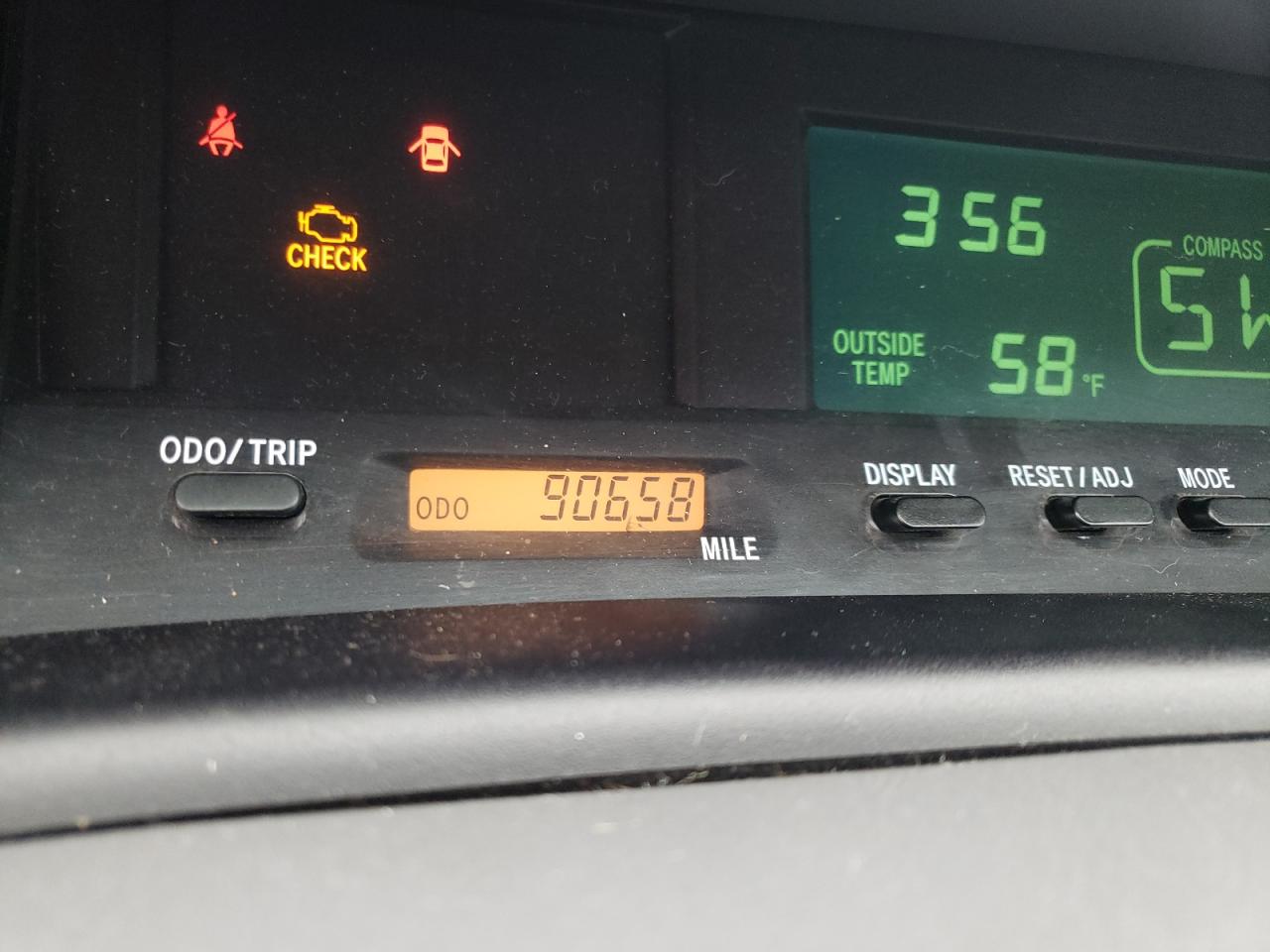 Photo 8 from auction – 2000 TOYOTA AVALON XL with VIN 4T1BF28B0YU023125