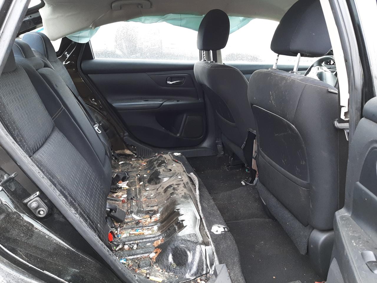 Photo 6 from auction – 2016 NISSAN ALTIMA 2.5 with VIN 1N4AL3AP2GC175356