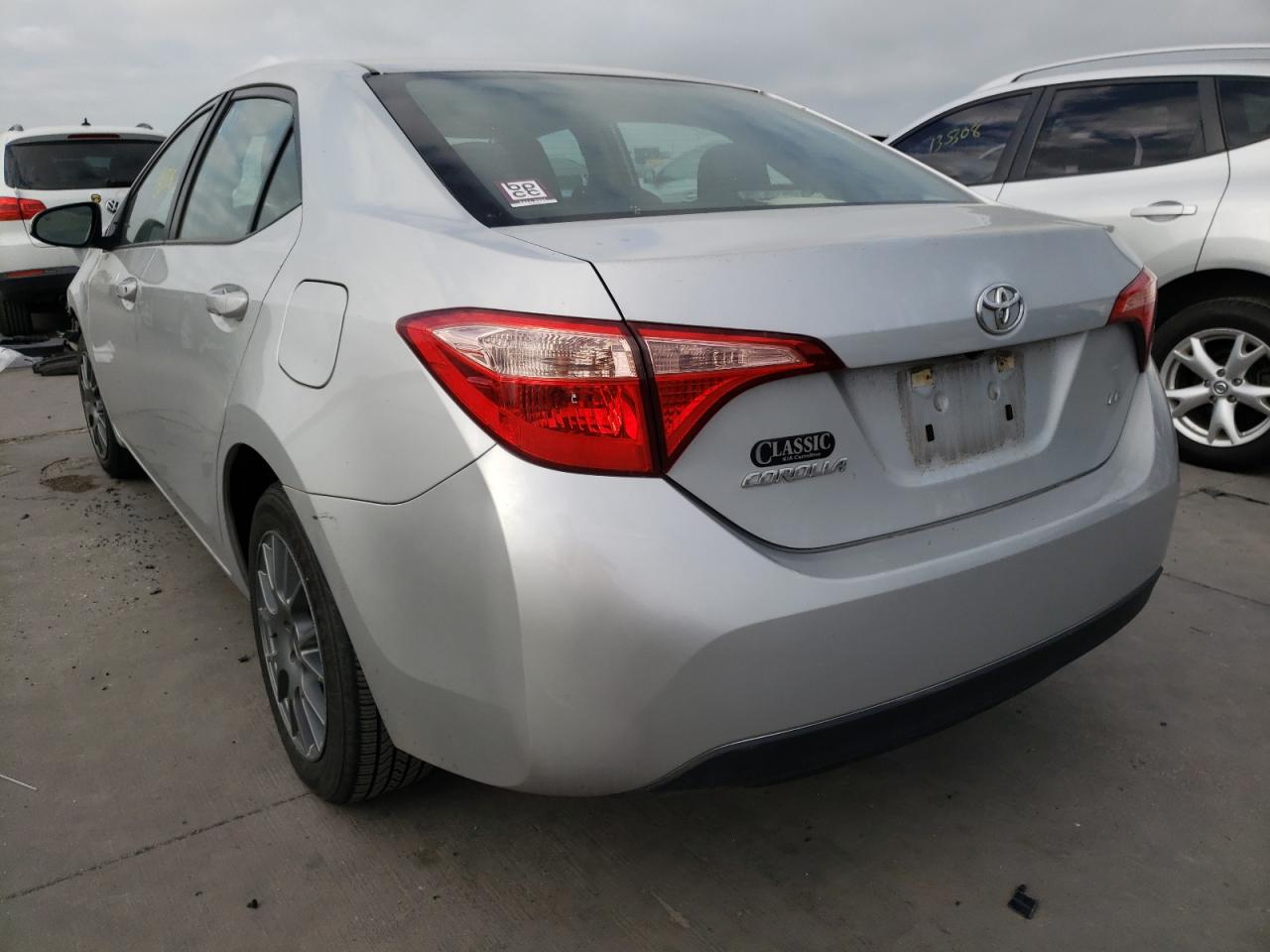 Photo 3 from auction – 2018 TOYOTA COROLLA L with VIN 5YFBURHE2JP802946