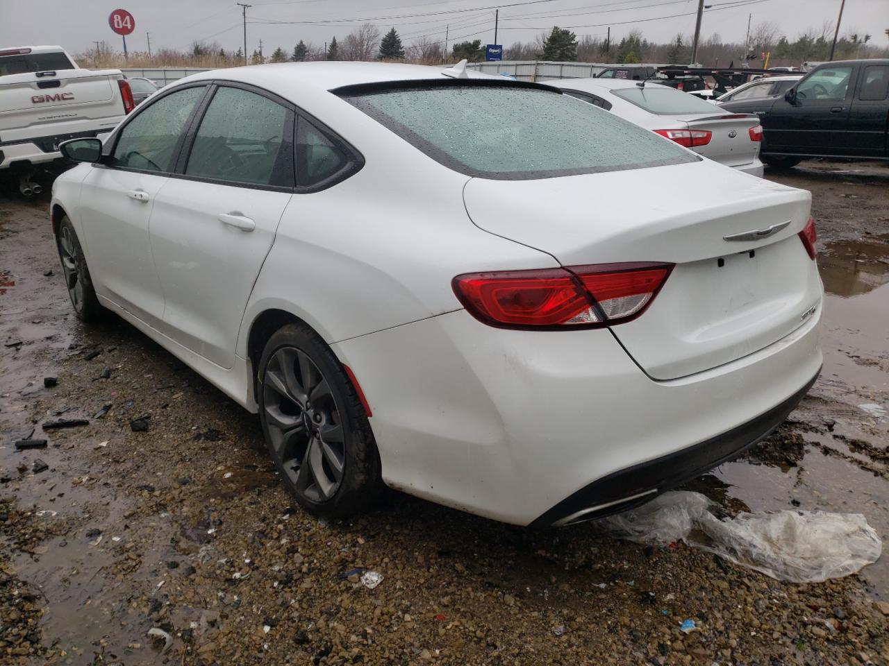 Photo 3 from auction – 2015 CHRYSLER 200 S with VIN 1C3CCCBG5FN533445