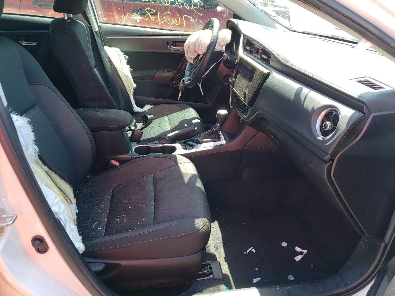 Photo 5 from auction – 2019 TOYOTA COROLLA L with VIN 2T1BURHE7KC175050