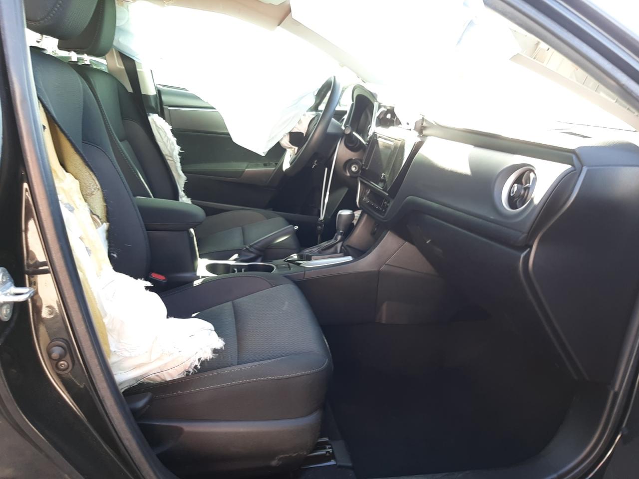 Photo 5 from auction – 2018 TOYOTA COROLLA L with VIN 2T1BURHE0JC103802